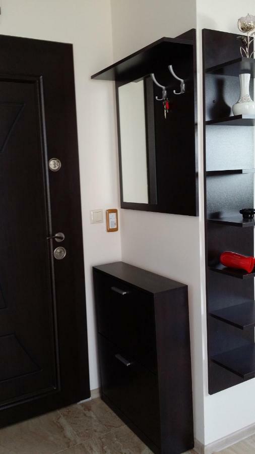 Студио Изгрев Burgas Bagian luar foto